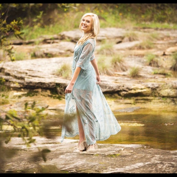 Lace Romper/ Dress - Picture 3 of 8